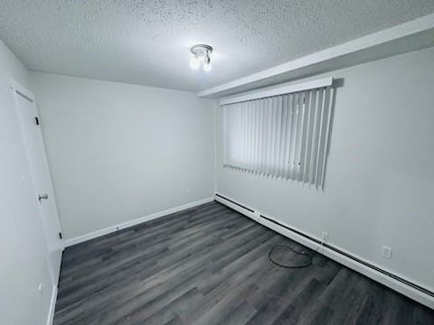 Evergreen Manor - Photo 6 of 18