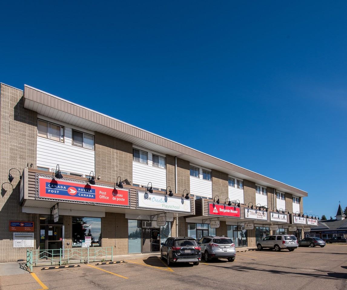 Beaumont Place Apartments - Photo 2 of 31