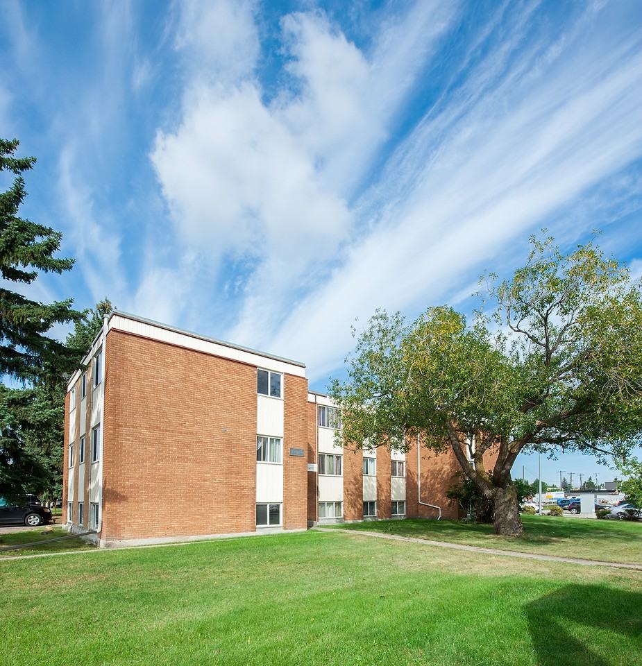 Quesnel - Photo 3 of 29