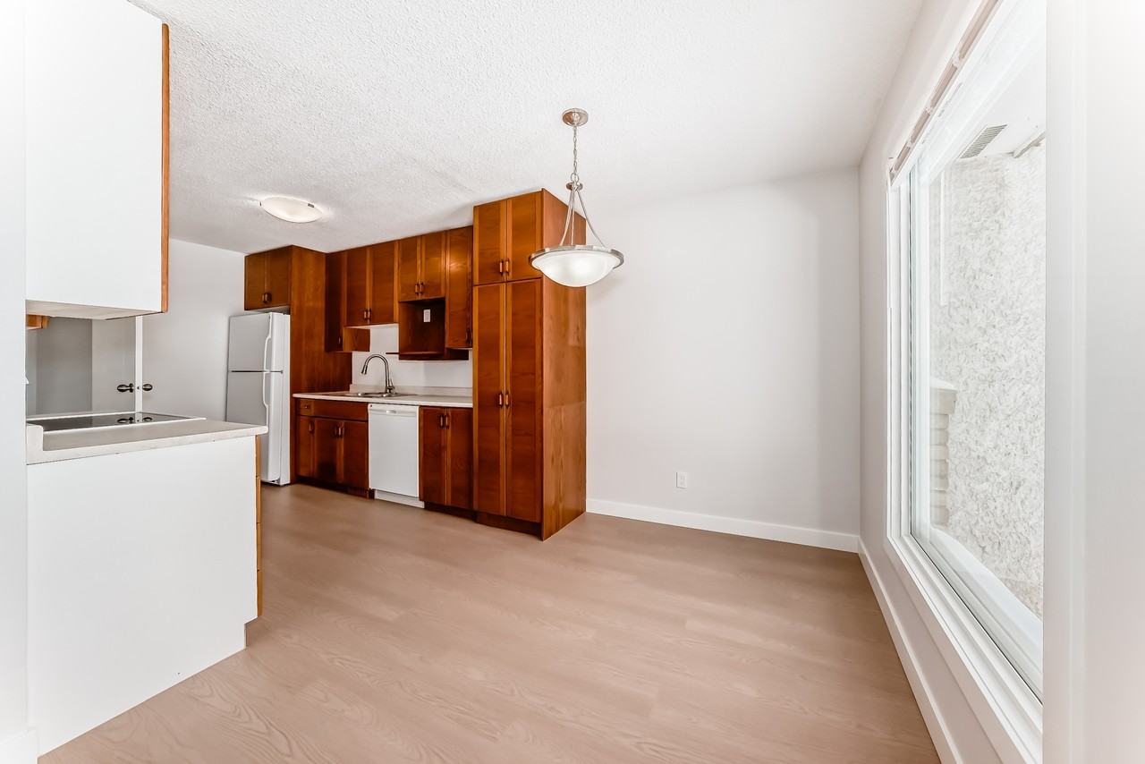 772 Kimberly Ave - Photo 4 of 23