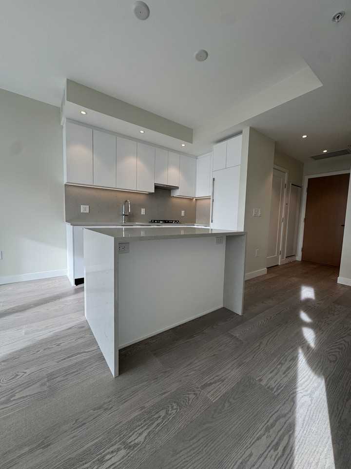 6138 Birney Ave - Photo 4 of 18