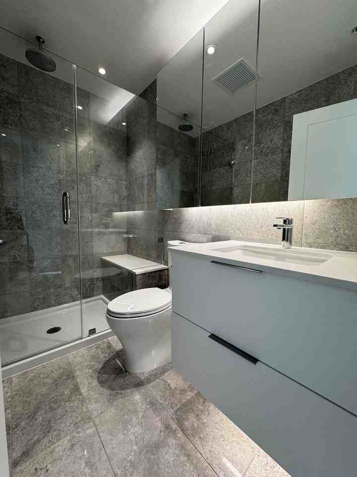 6138 Birney Ave - Photo 7 of 18