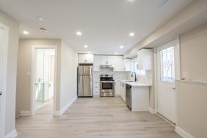 featured image of 78 Wiltshire Blvd