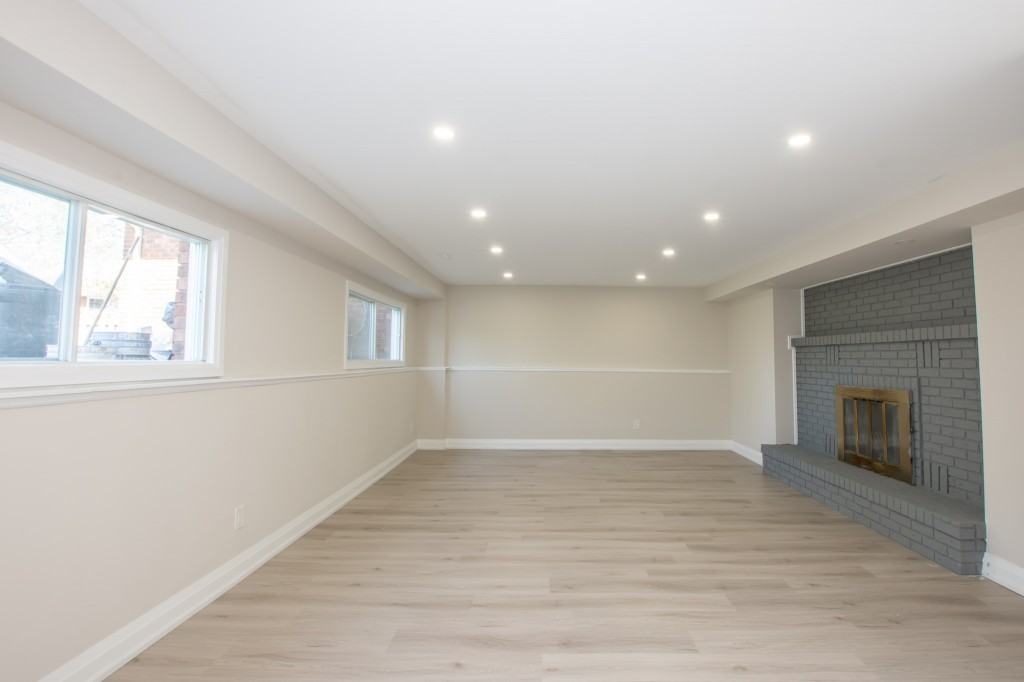 78 Wiltshire Blvd - Photo 7 of 16