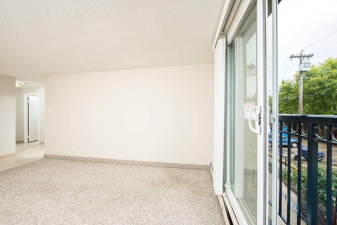 Victoria Gardens - Photo 5 of 13