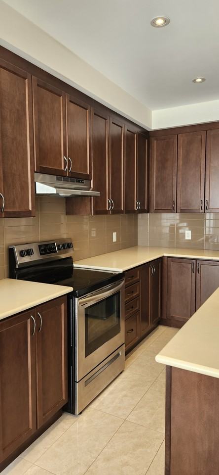 39 Folgate Cres - Photo 5 of 26