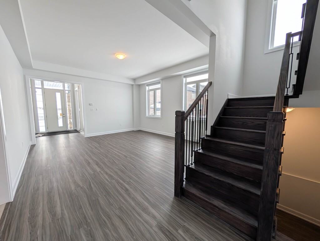 10 Shoreview Dr - Photo 3 of 30