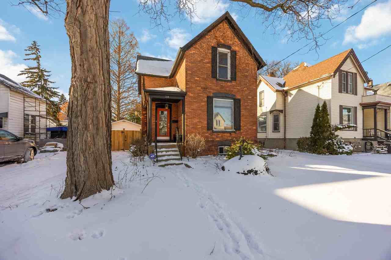 125 Forsyth St S - Photo 4 of 50