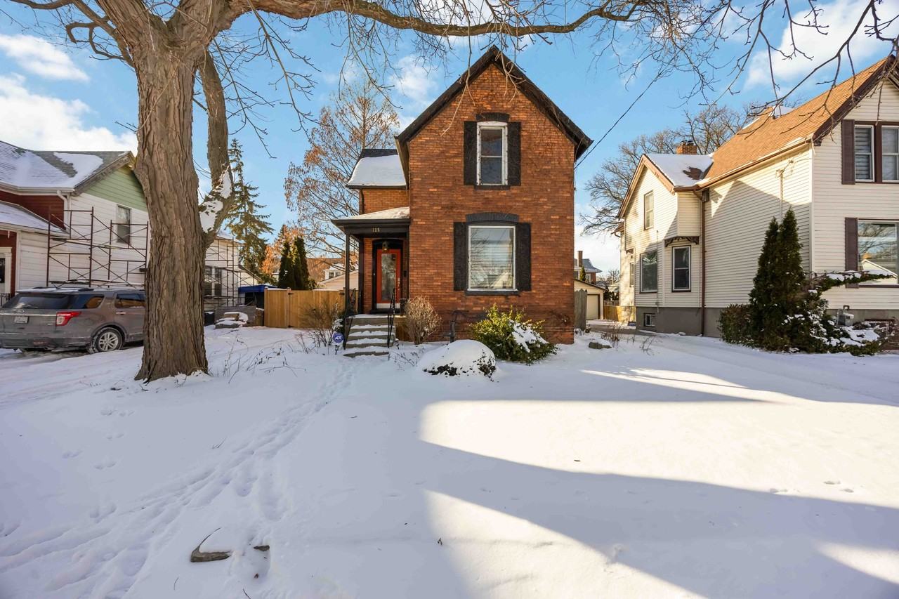 125 Forsyth St S - Photo 5 of 50