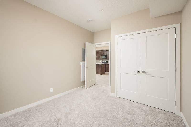 Gateway Gem - Photo 2 of 13