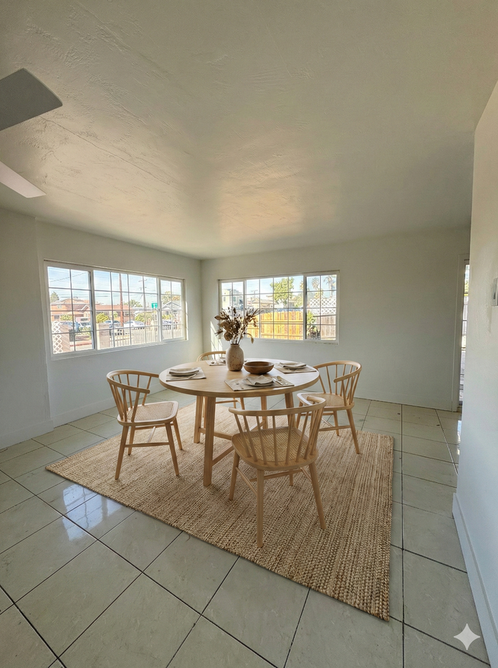 South 37th 4Plex - Photo 3 of 38