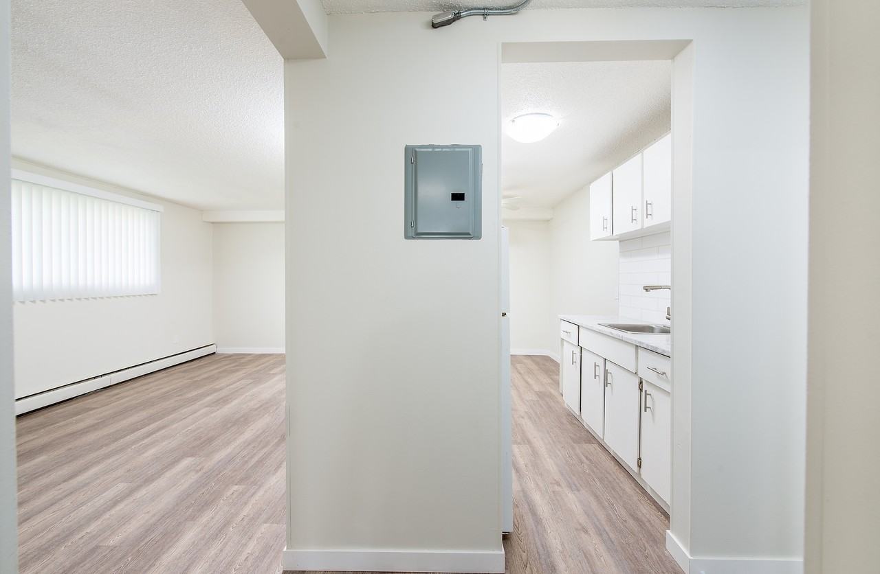 Hampton Lane - Photo 7 of 21