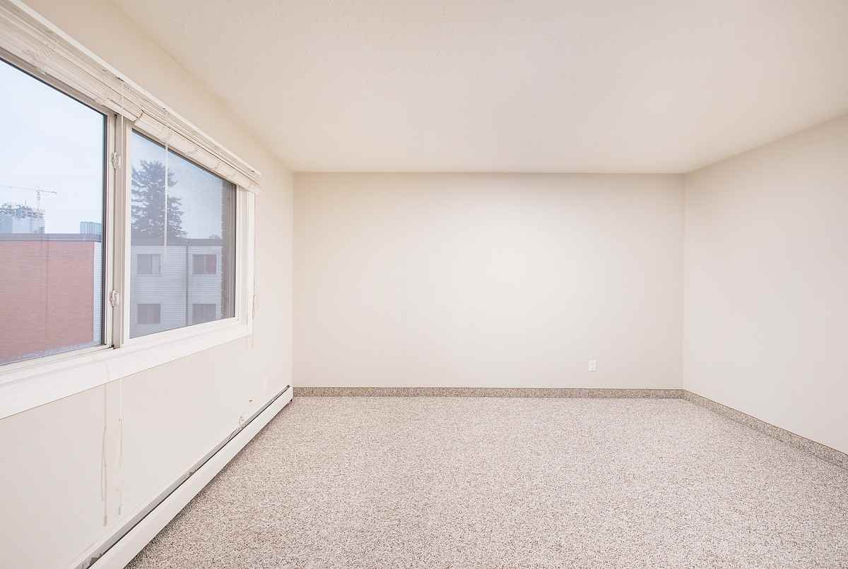 Centerpoint - Photo 7 of 21