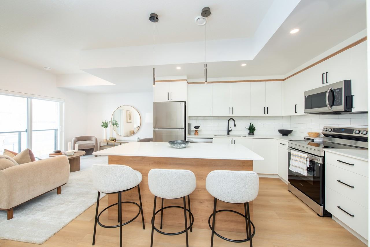 Breeze Nouveau Townhouses - Photo 2 of 33