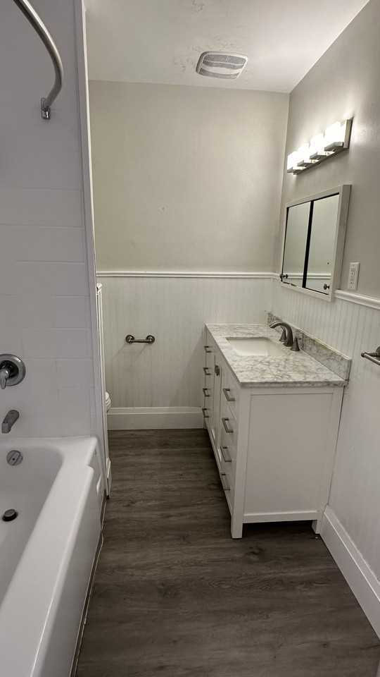 142 Maurice Crt - Photo 6 of 10