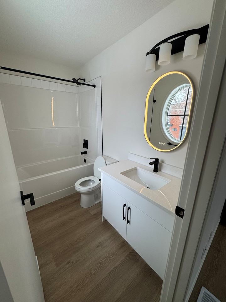 Wolf Willow - Photo 5 of 33