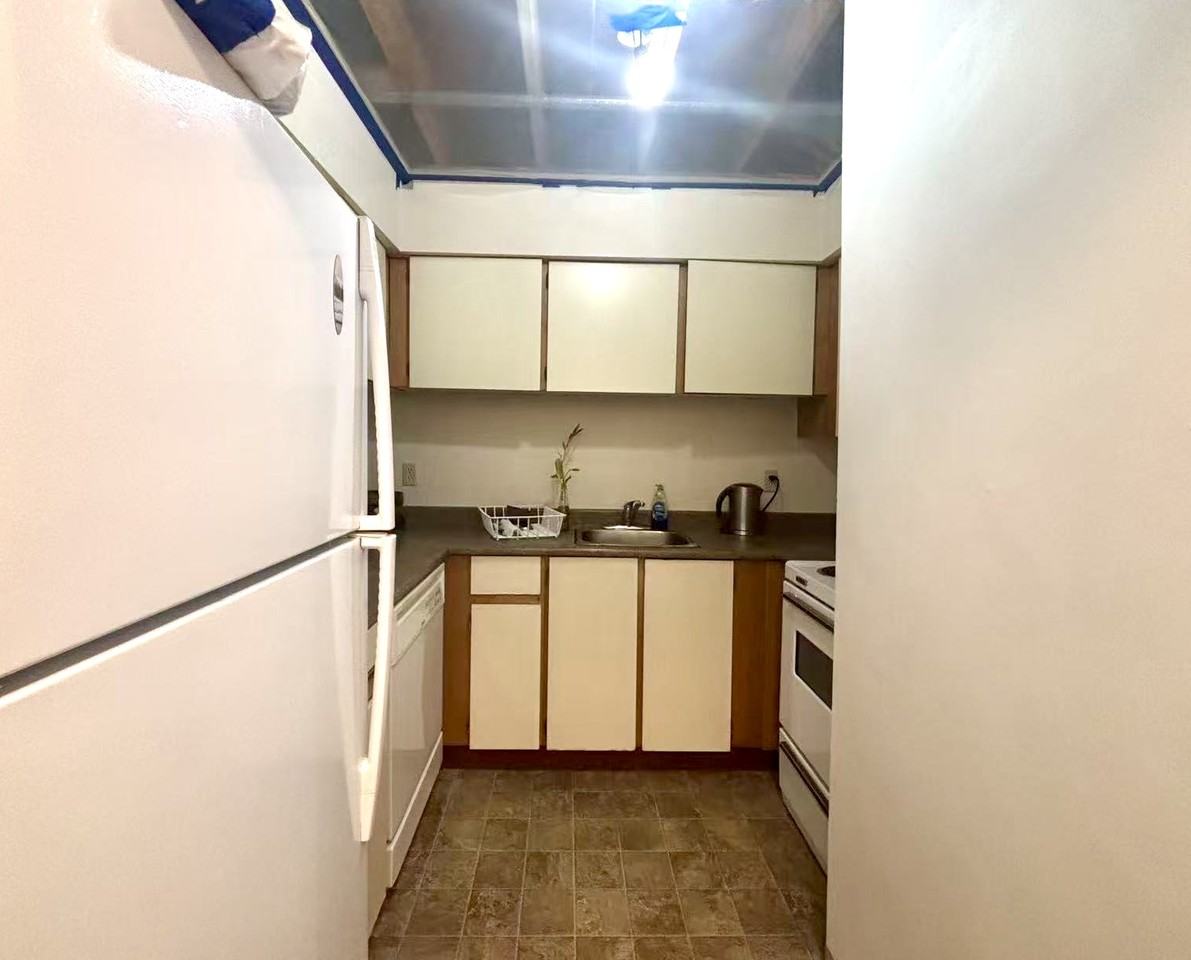 8460 Ackroyd Rd #123 - Photo 4 of 50