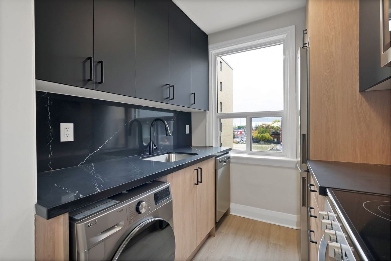 50 Raglan Ave - Photo 6 of 50