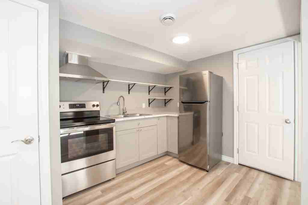 56 Townline Rd W - Photo 3 of 22