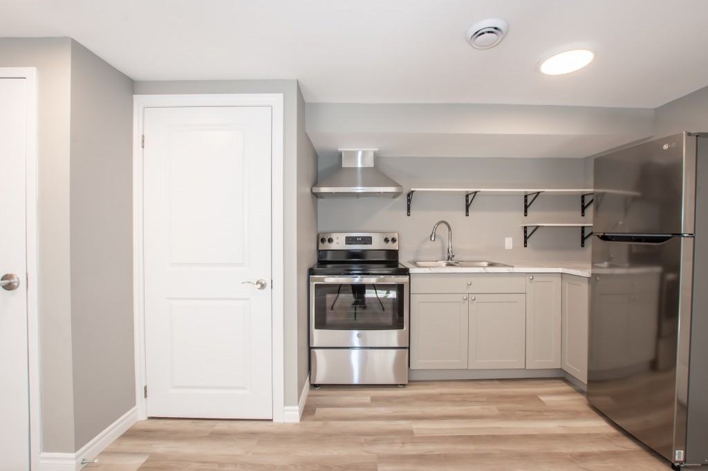 56 Townline Rd W - Photo 4 of 22