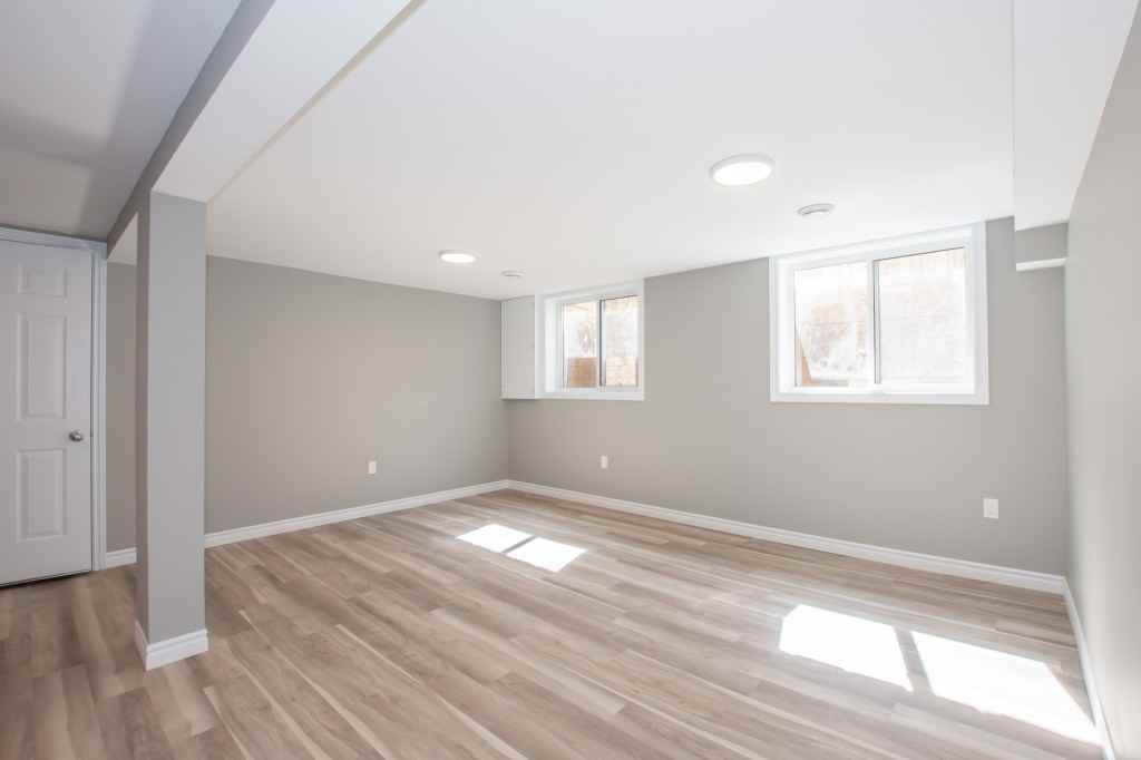 56 Townline Rd W - Photo 7 of 22