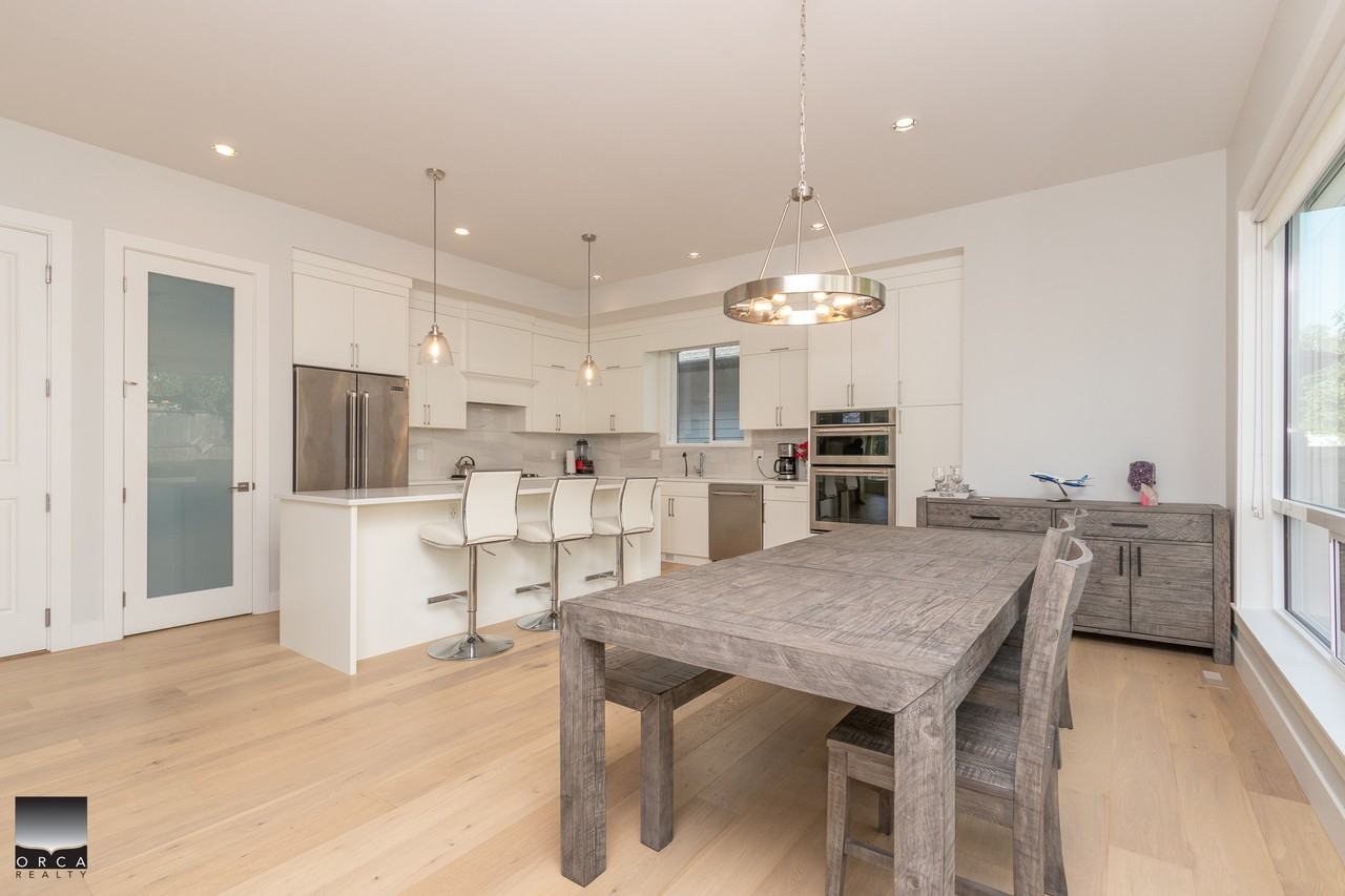 16797 17a Ave - Photo 5 of 24