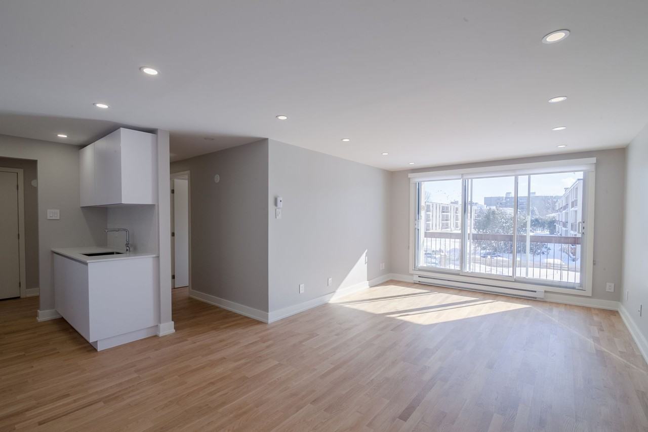 St. Lambert - Photo 2 of 50