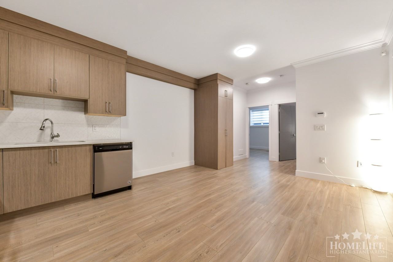 16775 18 Ave - Photo 7 of 15