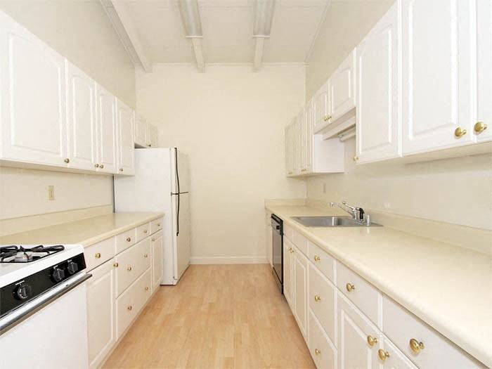 524 Kendall Ave #524-05 - Photo 4 of 6