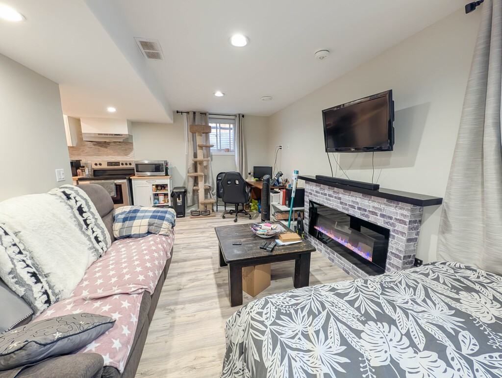 237A Scott St - Photo 7 of 13