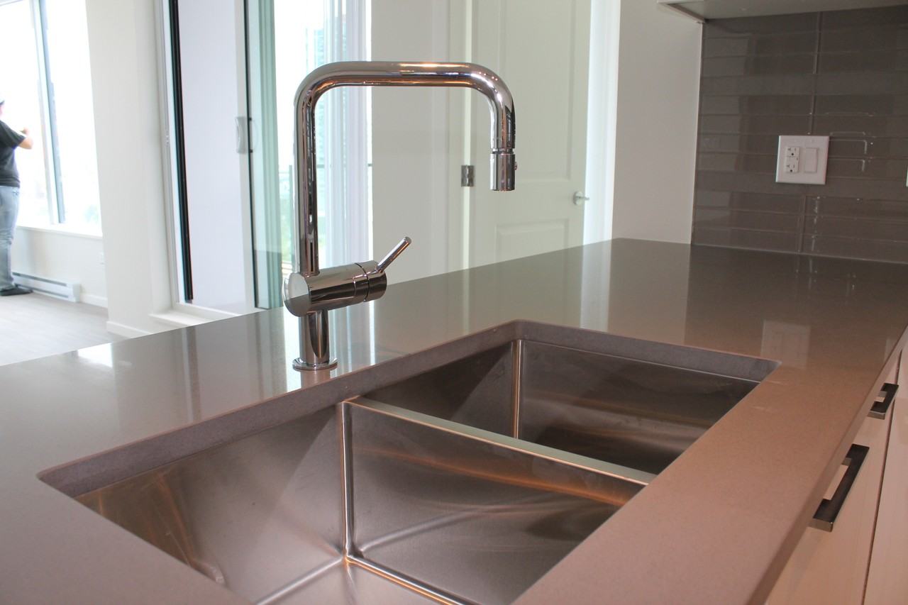 6658 Dow Ave - Photo 3 of 16