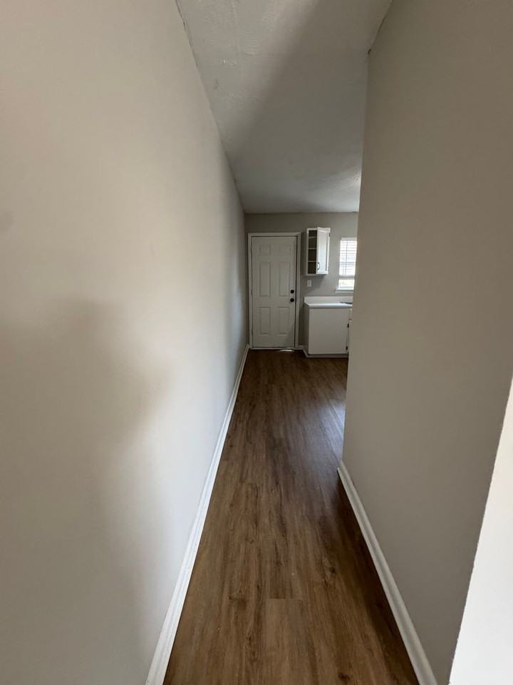 Watson Place - Photo 7 of 27