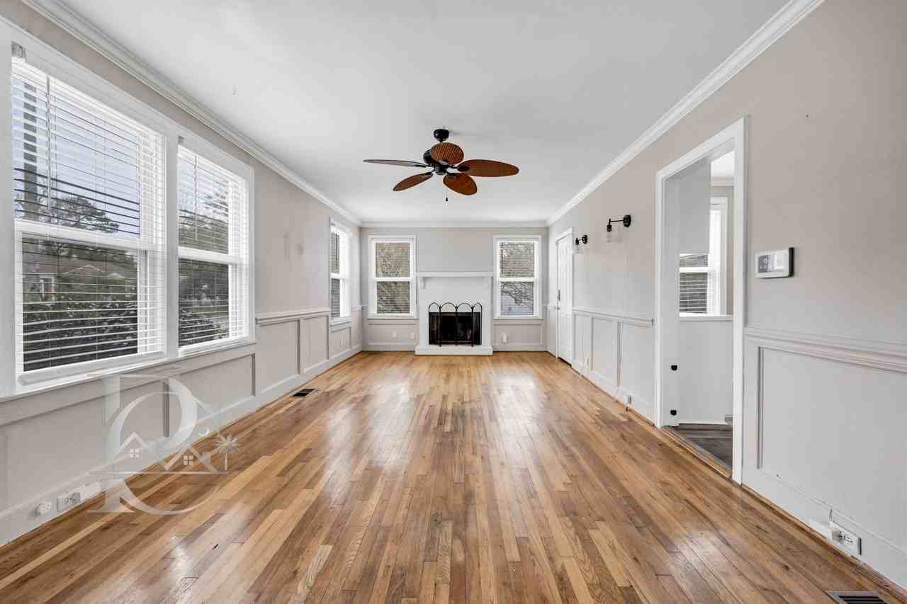 711 S Prospect St - Photo 2 of 20