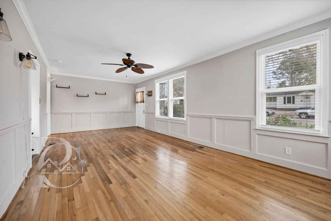 711 S Prospect St - Photo 3 of 20