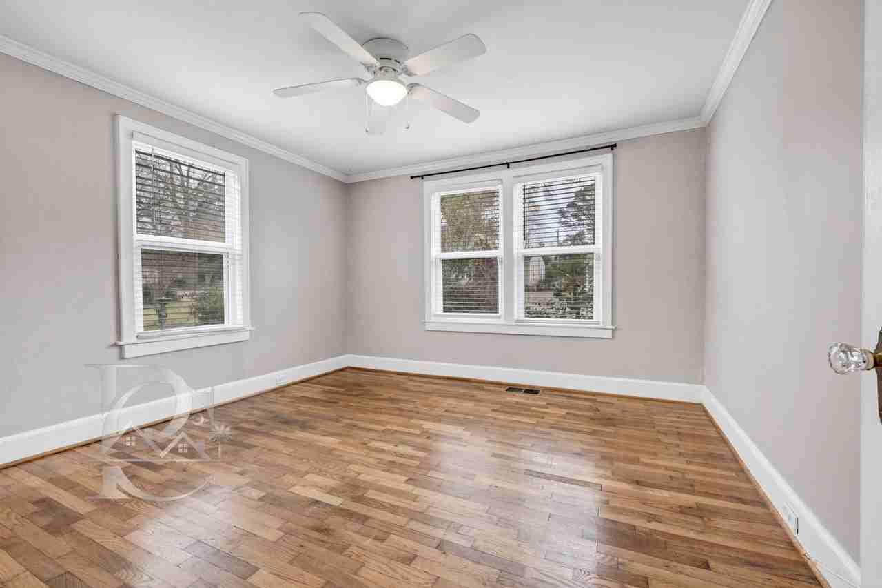 711 S Prospect St - Photo 7 of 20