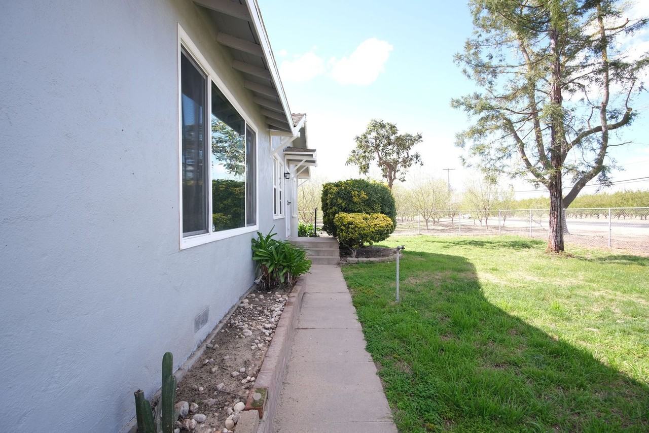 1612 W Grayson Rd - Photo 3 of 29