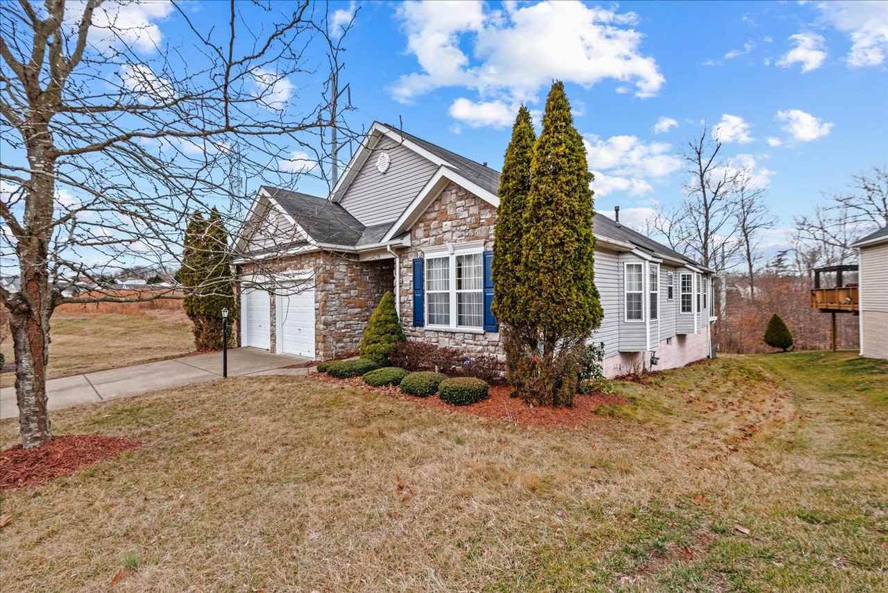 16230 Timid Creek Ct - Photo 3 of 50