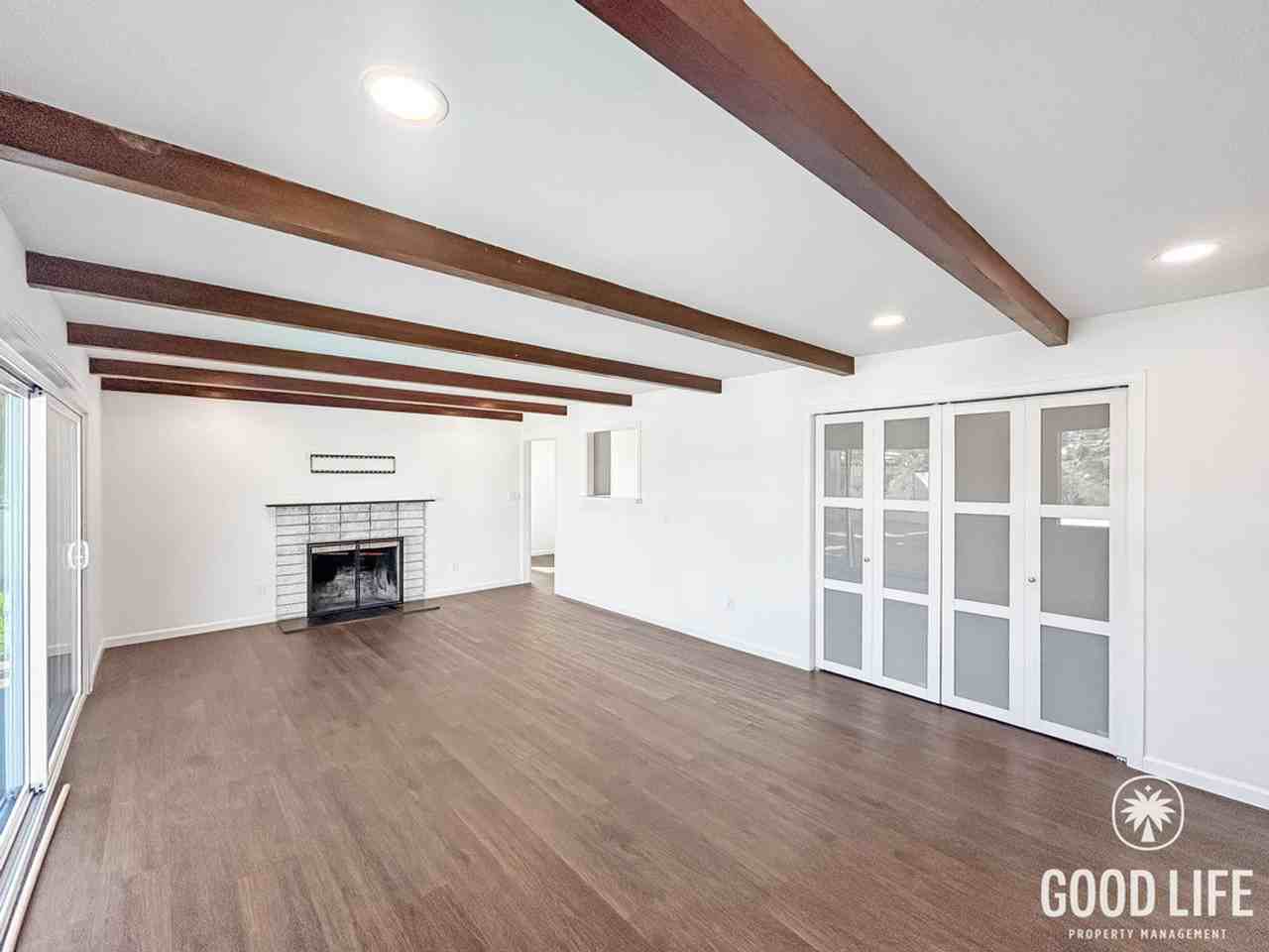 6656 Cleo St - Photo 3 of 19