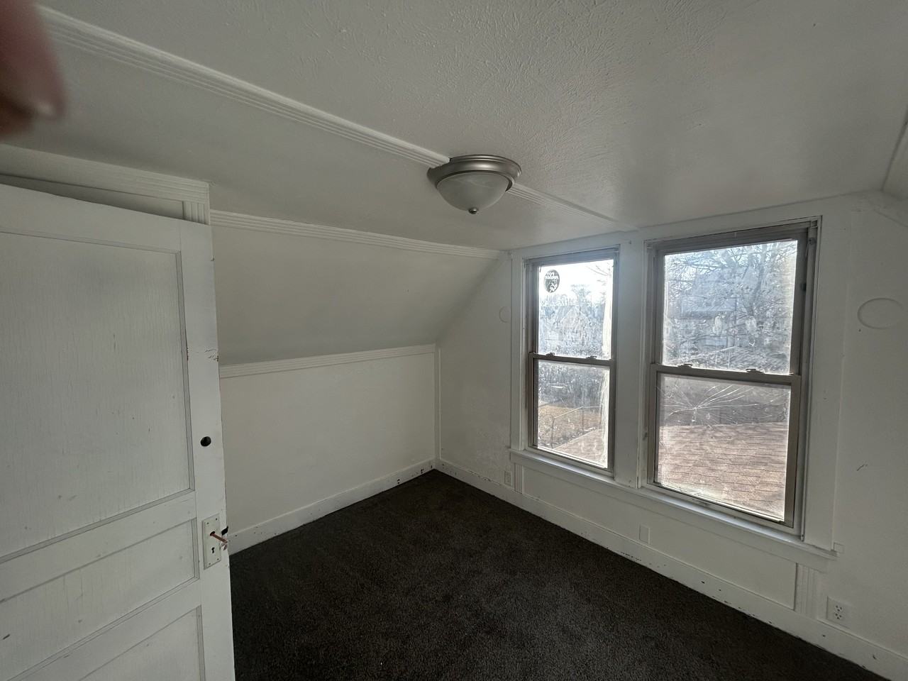 2631 N Missouri Ave #SFH - Photo 5 of 10