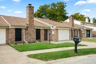 1876 Woodside Ln - Photo 1 of 1