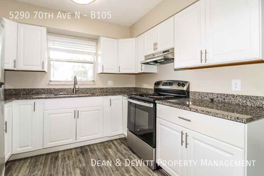 White Lake Apartments - Photo 6 of 46