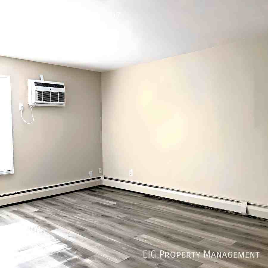 Phalen Village - Photo 5 of 50