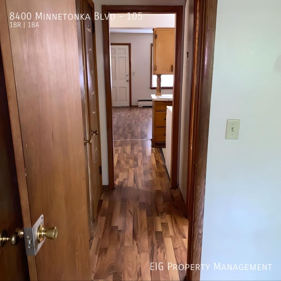 Trailway - Photo 6 of 39