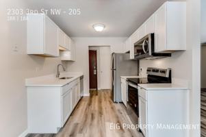 featured image of 2303 3rd St Nw