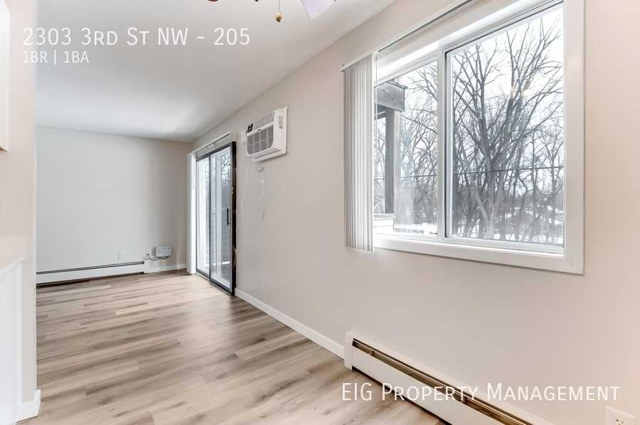 Innsbruck Villa - Photo 5 of 50