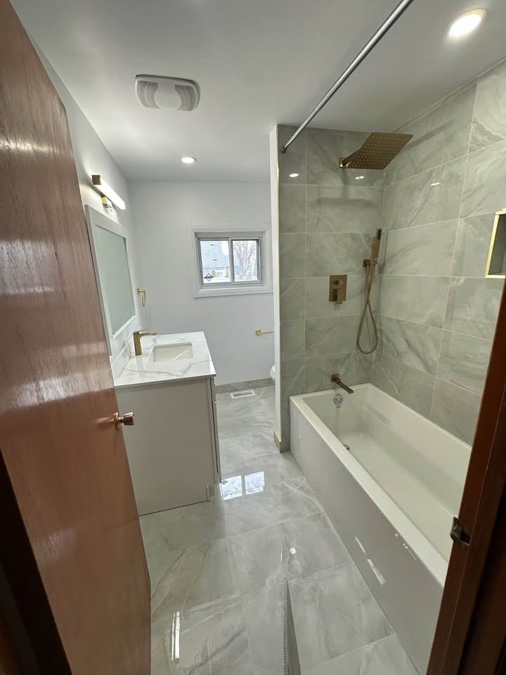 Tolton Ave & Barton St E - Photo 6 of 8