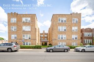 featured image of 5419 W Montrose Ave