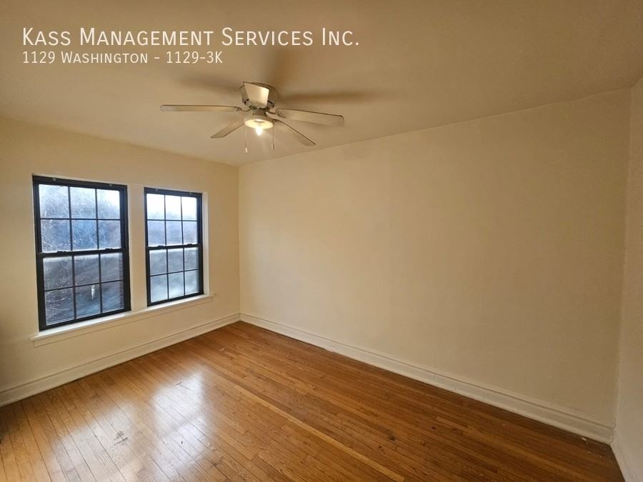 400-14 S Maple Ave/1119-29 Washington - Photo 4 of 16