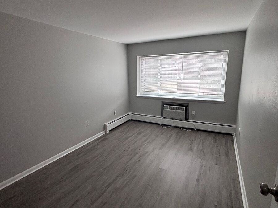 Library Park - Photo 5 of 13