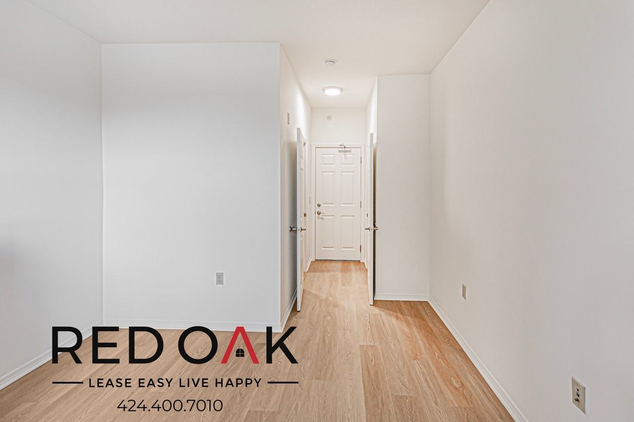 Sunset Wilcox Building - Photo 4 of 9